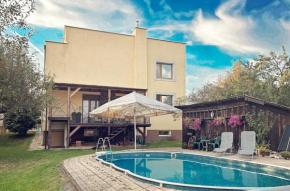 Sunny Apartment, Prešov